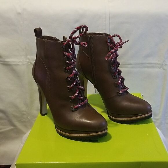 Womens Gianni Bini Boots  - Picture 3 of 11